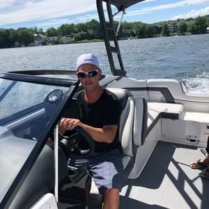 Meet your Posher, Bob